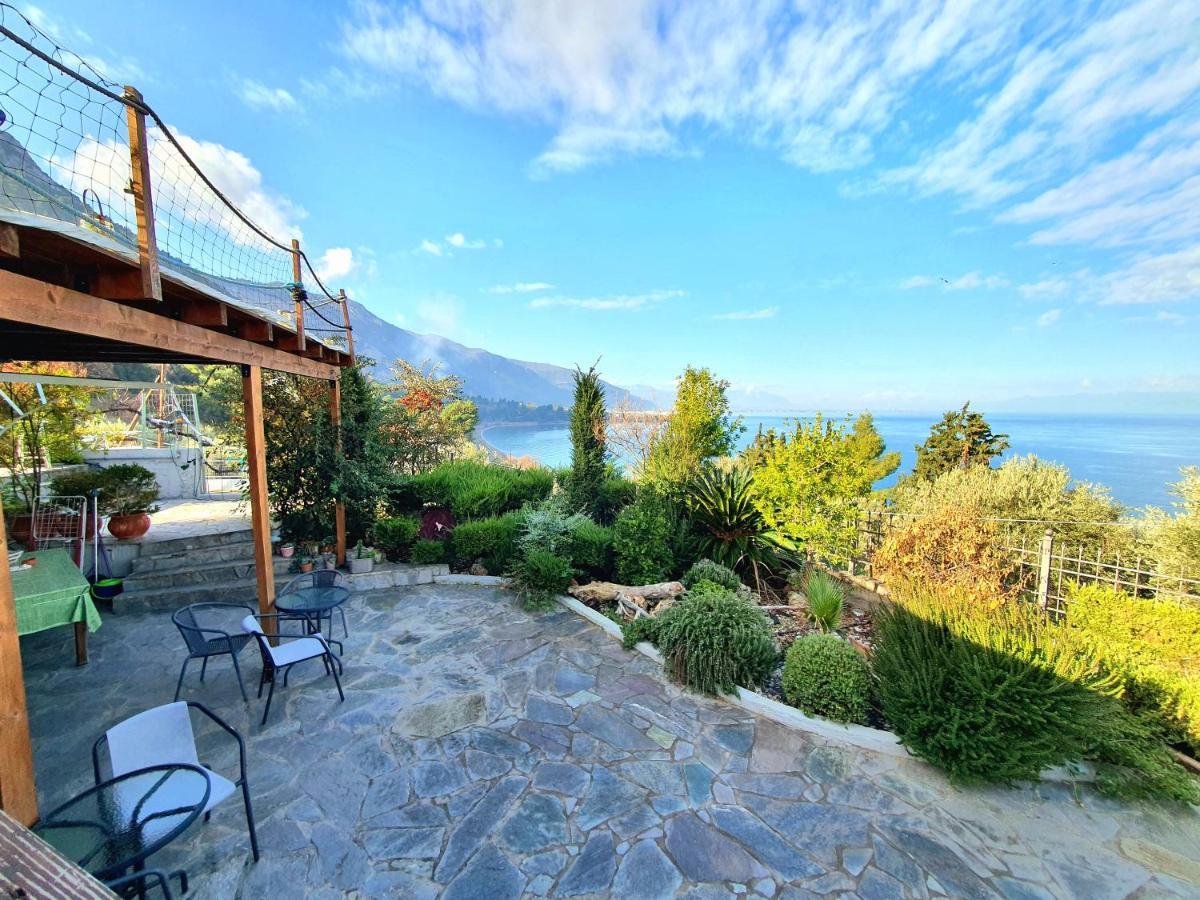 Magical View Studios Asproneri, كامينا فورلا المظهر الخارجي الصورة