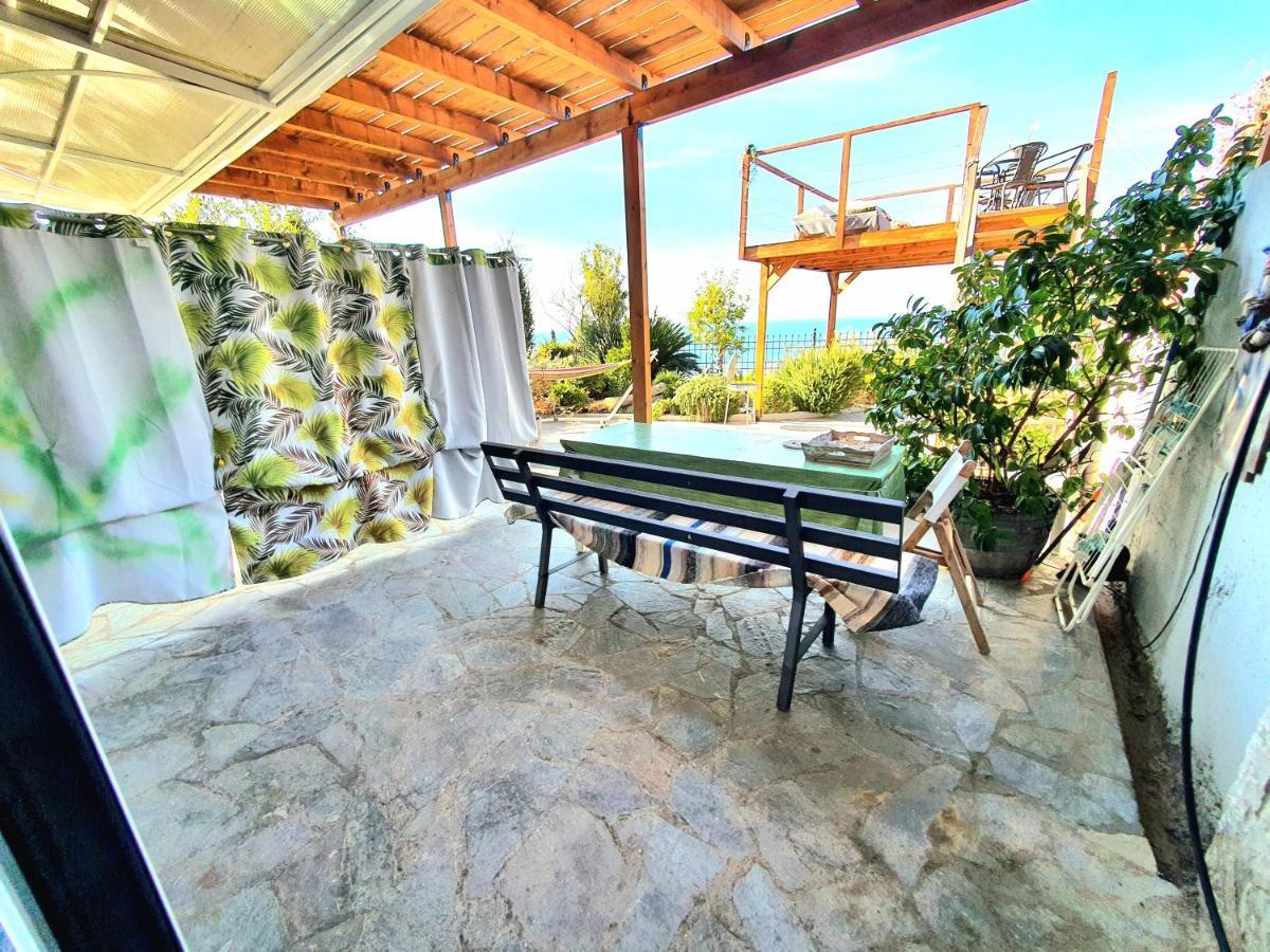 Magical View Studios Asproneri, كامينا فورلا المظهر الخارجي الصورة
