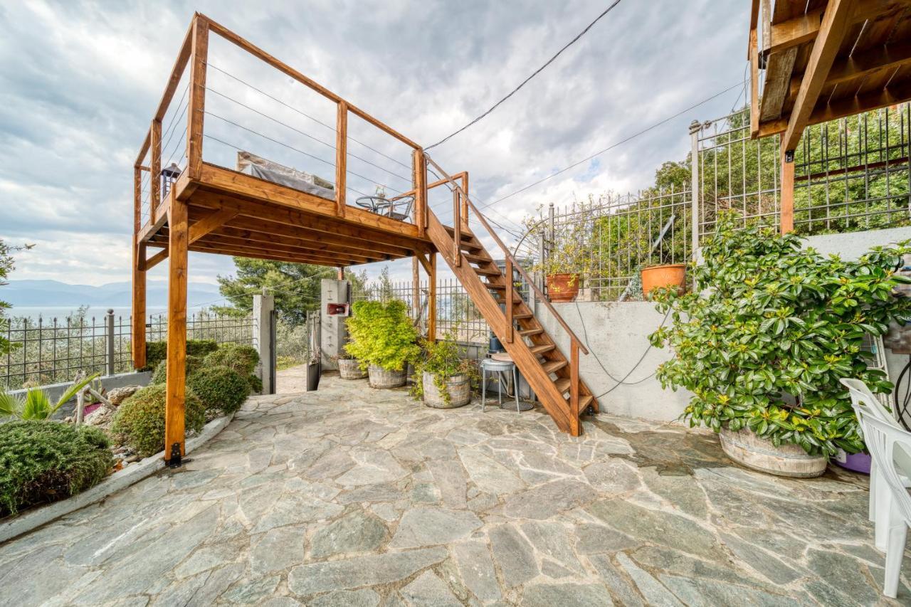 Magical View Studios Asproneri, كامينا فورلا المظهر الخارجي الصورة
